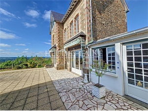 maison-villa à la vente -   50300  AVRANCHES, surface 146 m2 vente maison-villa - APR722751